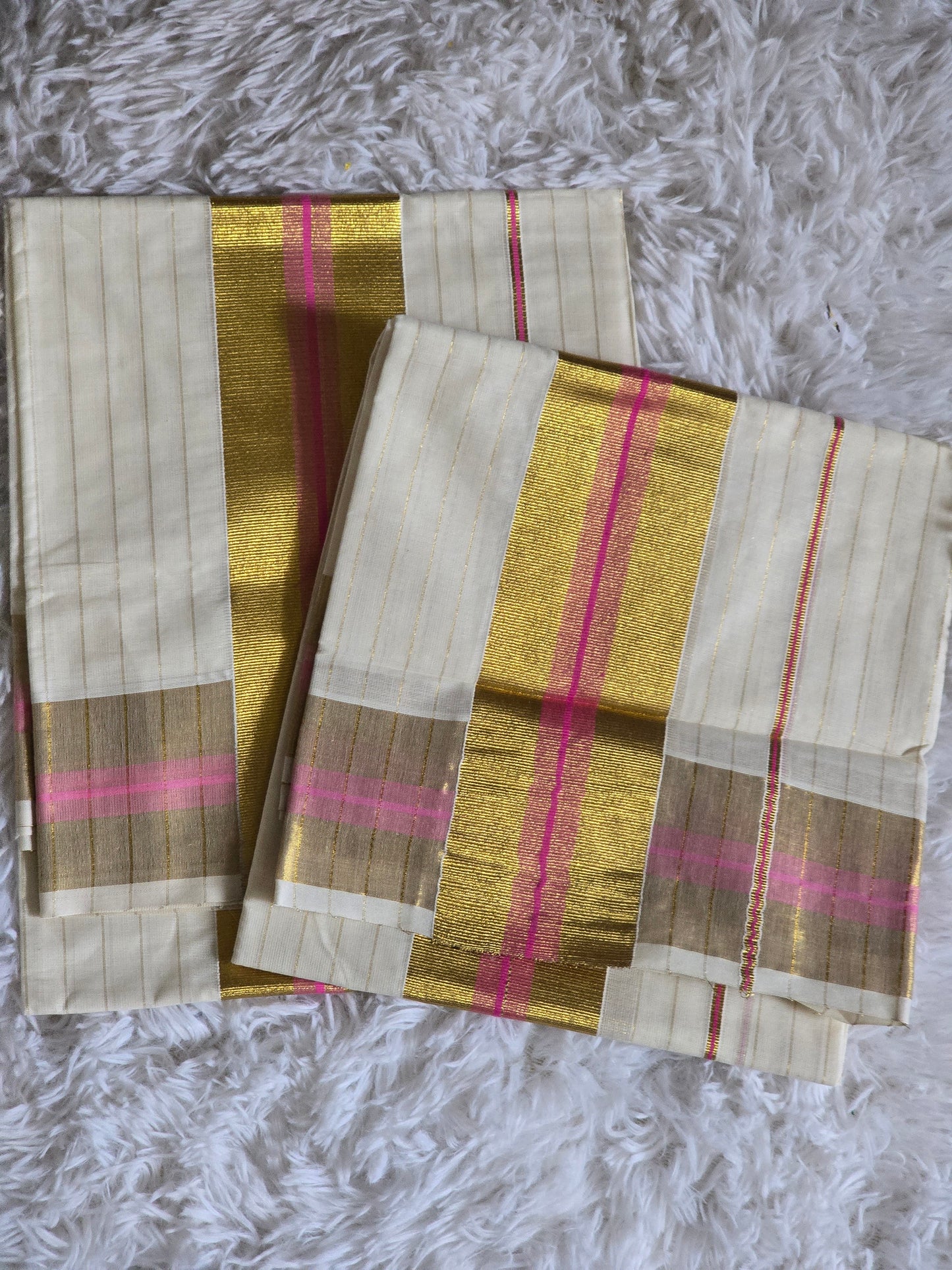 Premium Onam set mund- Gold/ pink